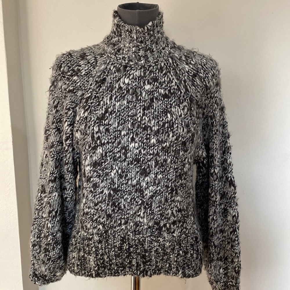 Abercrombie pepper & salt warm turtle neck knitted sweater XS